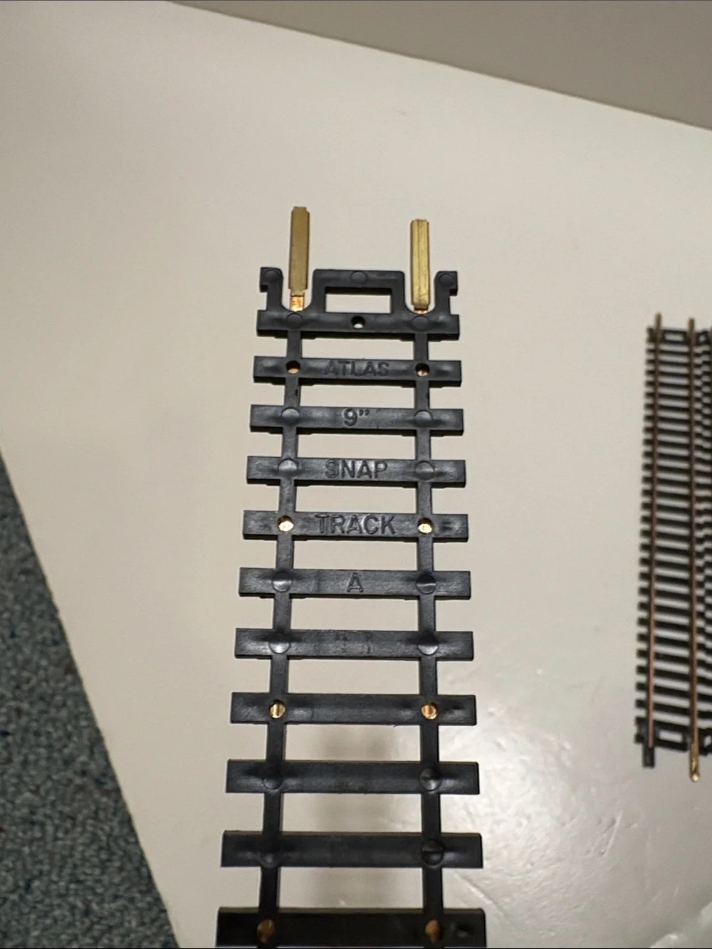 Tyco HO scale train track
